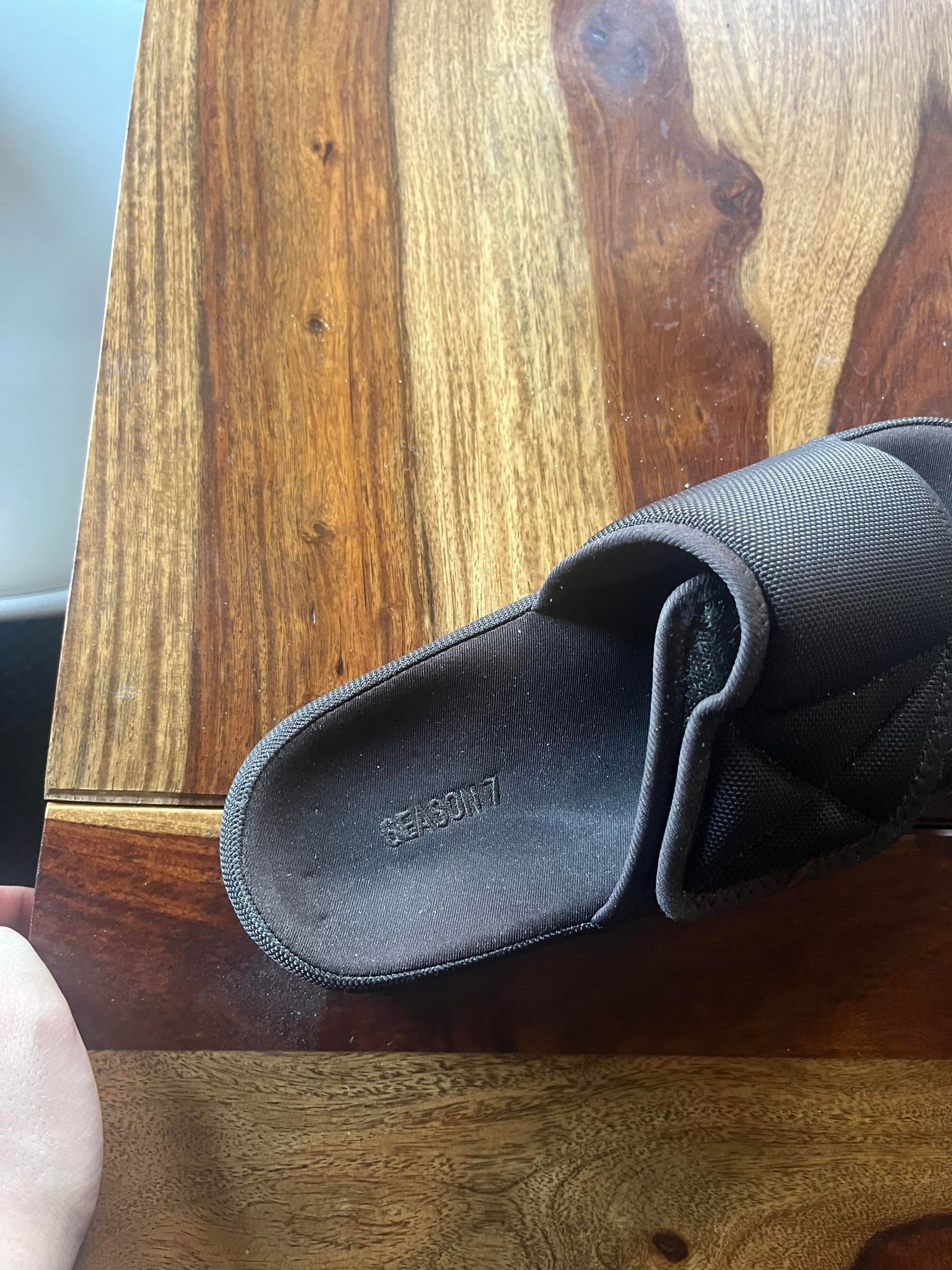 Yeezy Yeezy Season 7 Slide Size US 7 / EU 40 - 9 Thumbnail