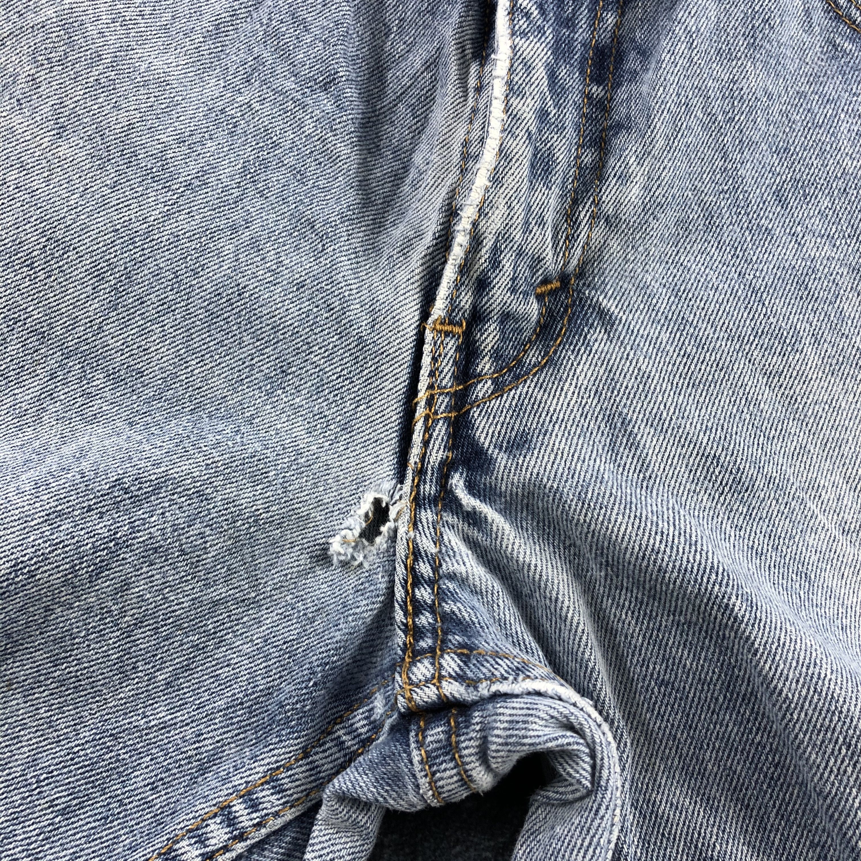 Levi's × Vintage Vintage Blue Wash Levis 550 Jeans-JM3113 Size US 32 / EU 48 - 11 Thumbnail
