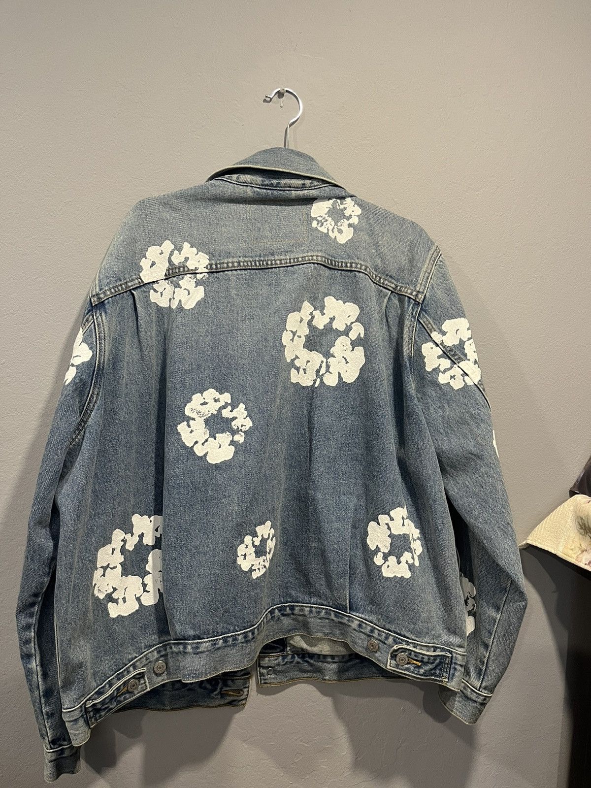 DENIM TEARS × Levi's Denim tears levis Type-2 All Over Wreath Light Wash Size US XL / EU 56 / 4 - 4 Thumbnail