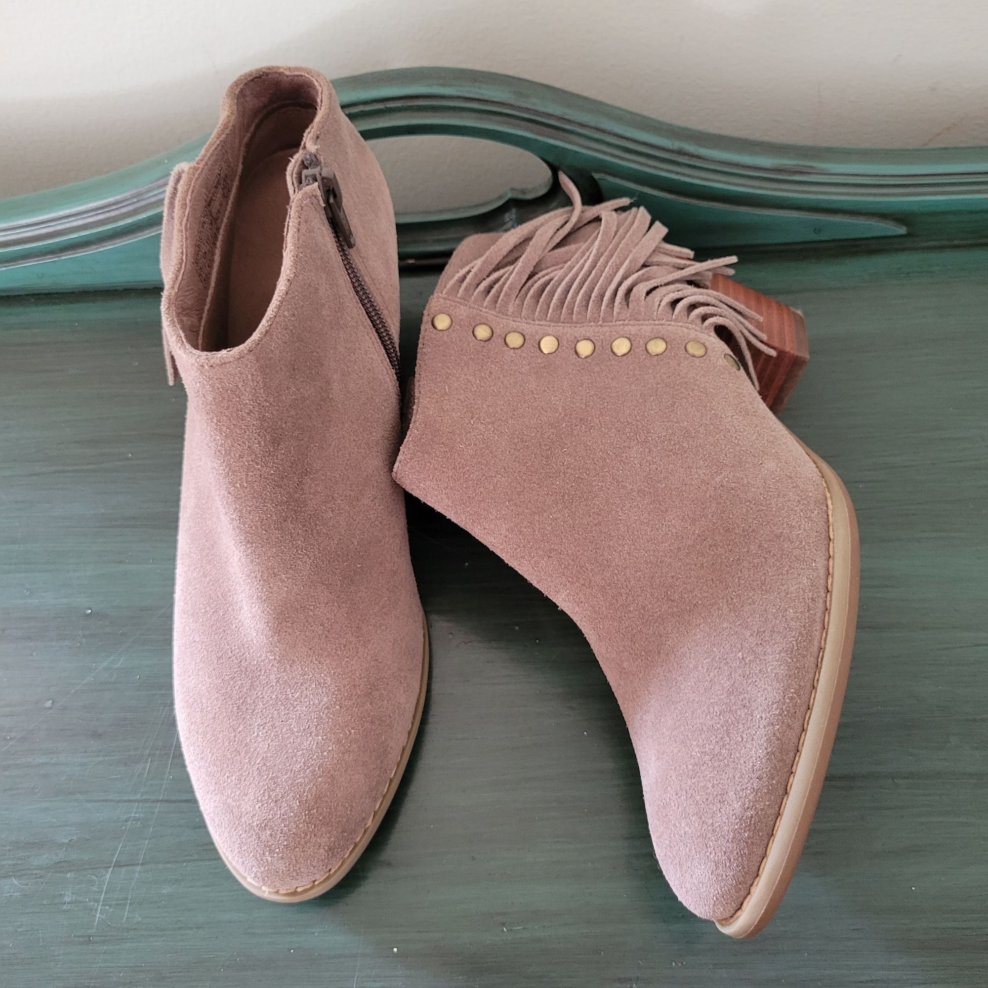 Vionic Vionic 6.5 Tan Suede Leather Booties FAROS Ankle Boots Weste Size US 6.5 / IT 36.5 - 1 Thumbnail