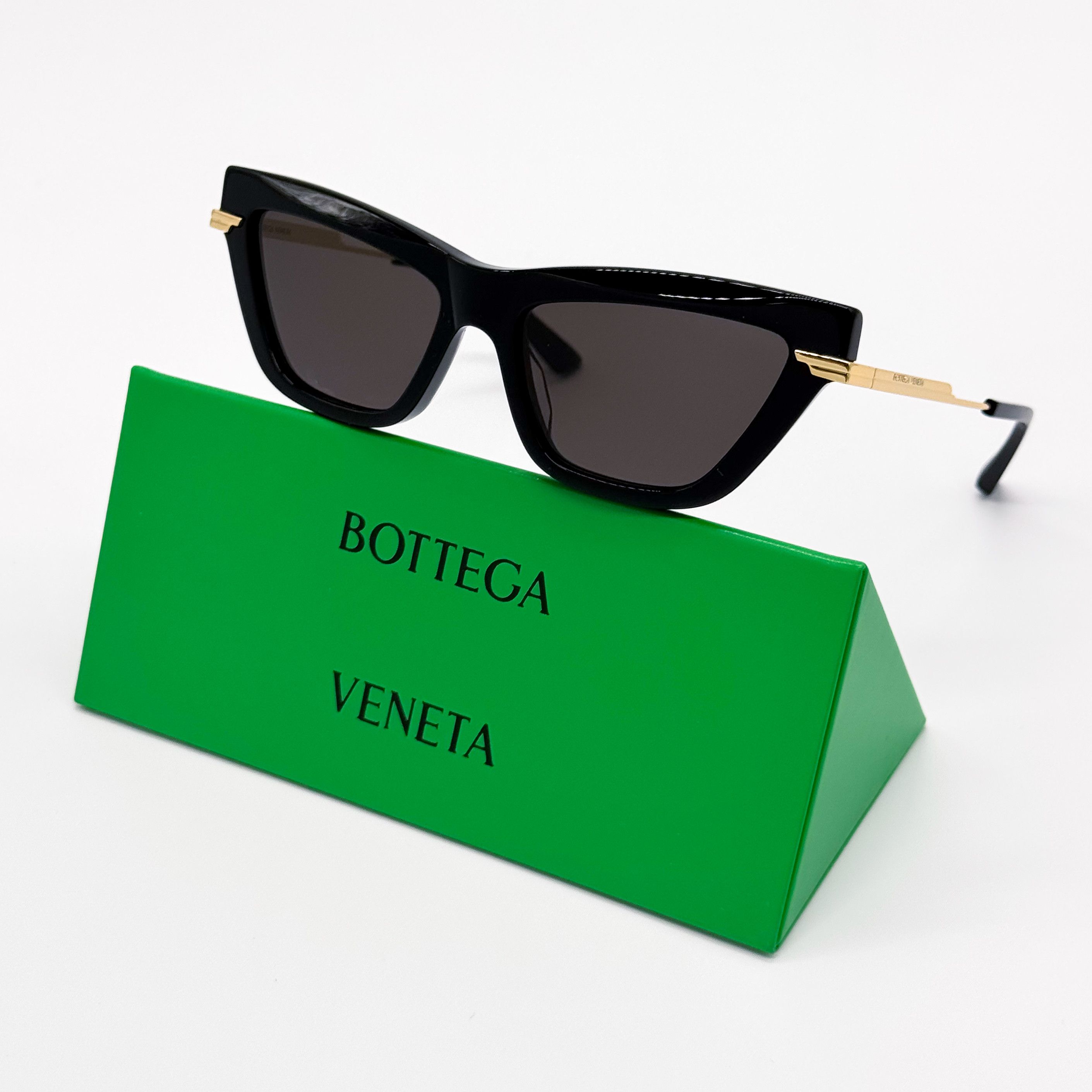 Bottega Veneta Bottega Veneta BV1083SA 001 Sunglasses Black/Gold