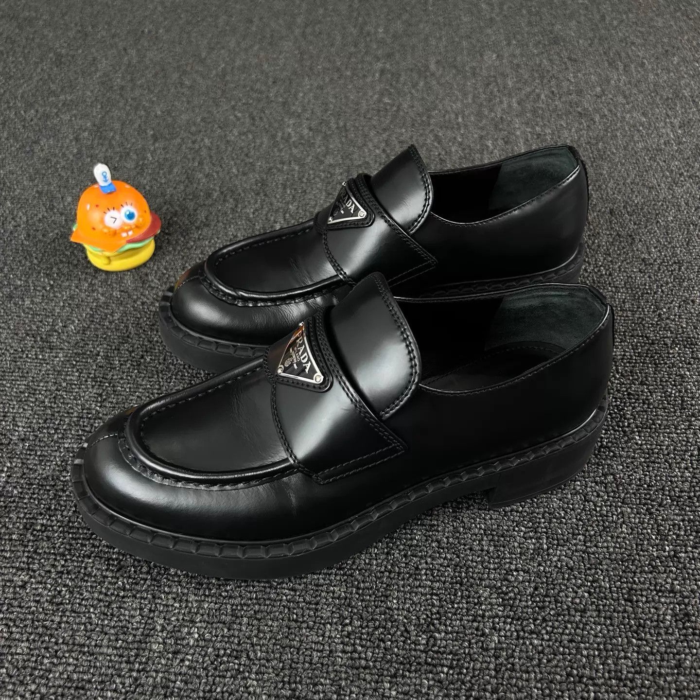 Prada Prada Black Leather Loafers Women's 35.5 Size US 5 / IT 35 - 1 Thumbnail