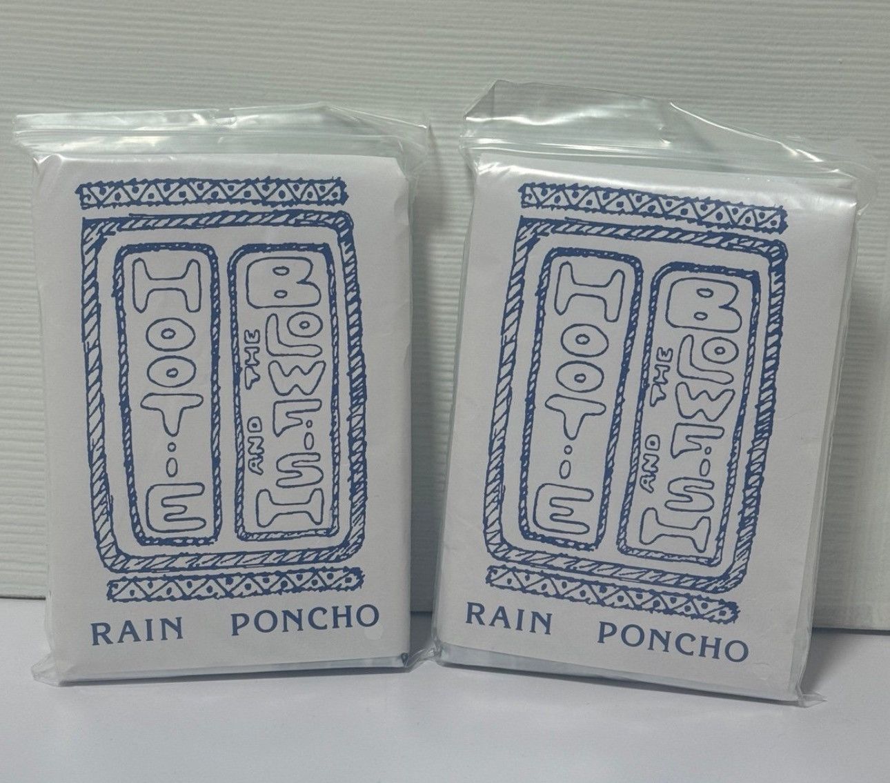Other Hootie & The Blowfish Rain Ponchos Lot of 2 Vintage Sealed Size ONE SIZE - 1 Thumbnail
