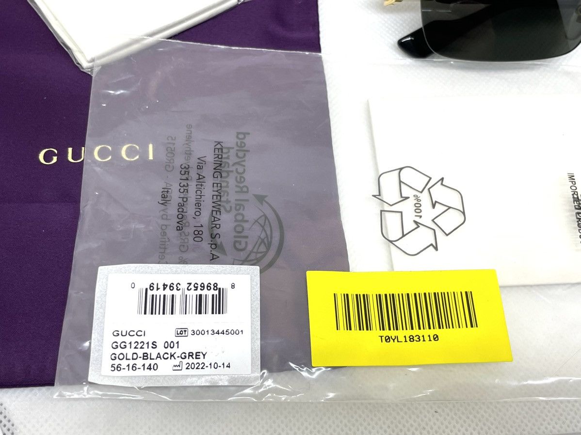 Vintage Gucci sunglasses GG1221S 001 56 Made in Japan New Collection Size ONE SIZE - 13 Thumbnail