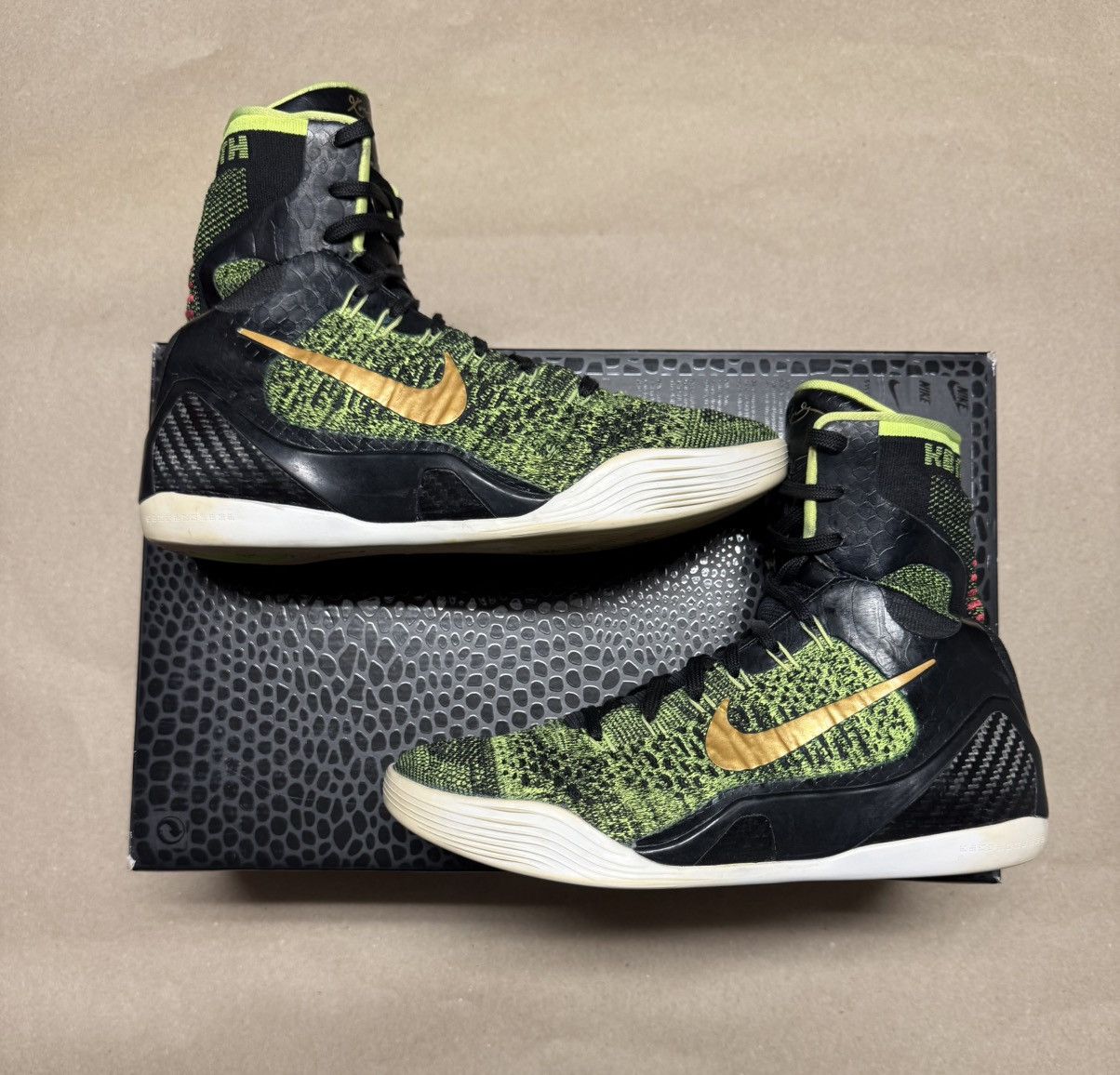 Nike Zoom Air Kobe 9 Elite Victory shoes Men’s size 7.5!