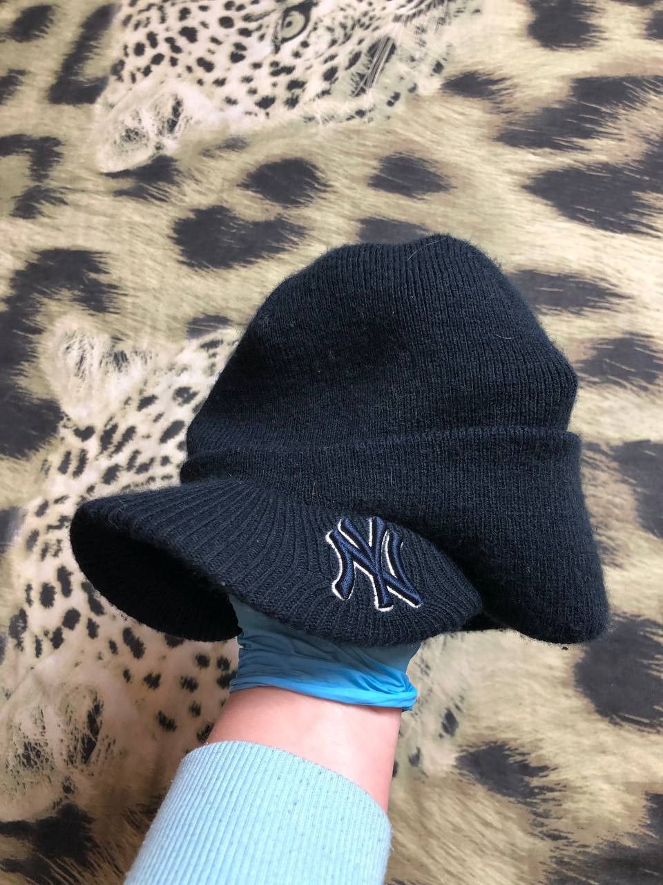 New York Yankees VINTAGE NEW YORK YANKEES Beanie Hat Snow Cap Size ONE SIZE - 5 Thumbnail