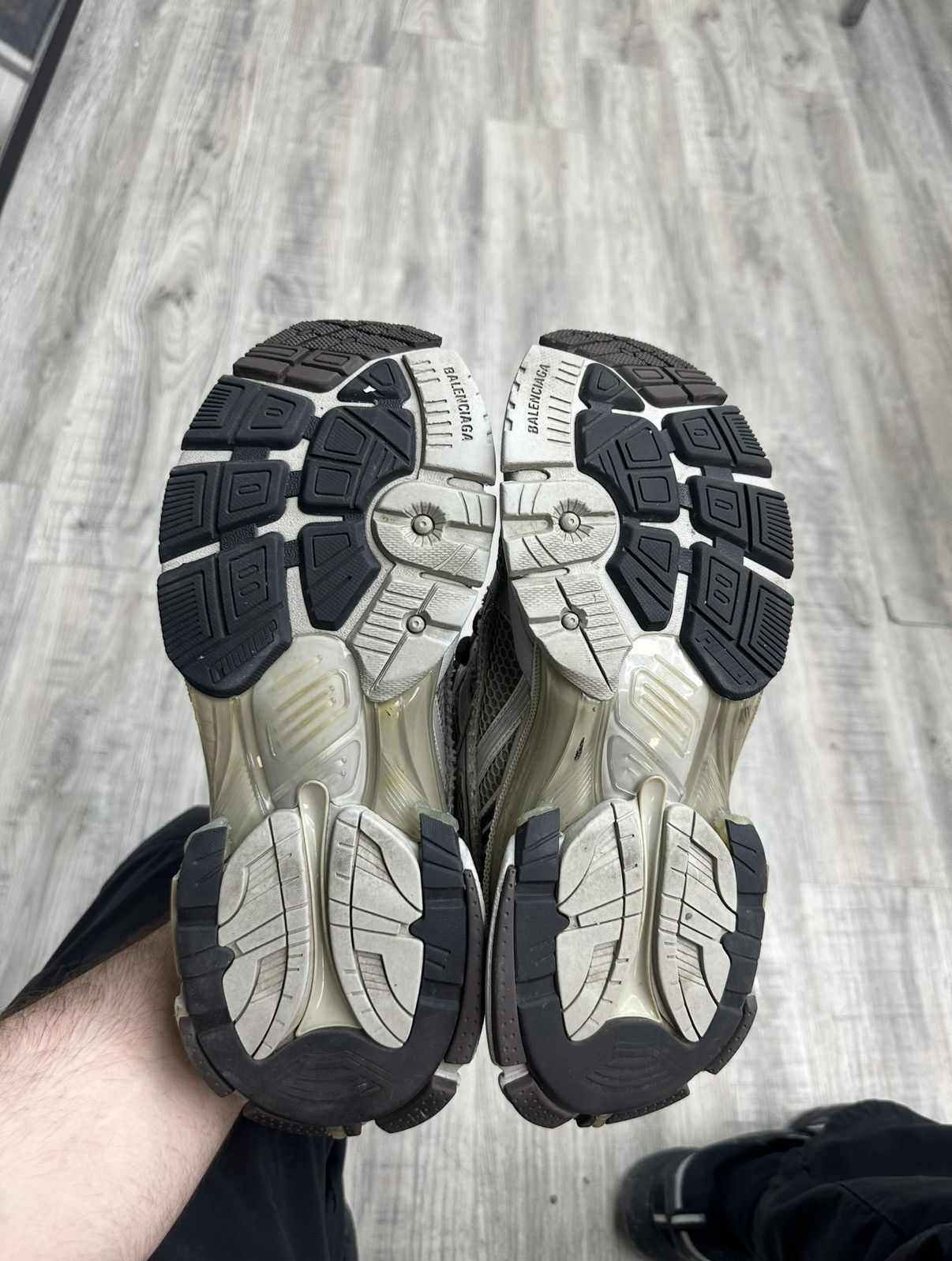 Balenciaga Balenciaga Runner - Grey/White/Black Size US 8 / EU 41 - 6 Thumbnail