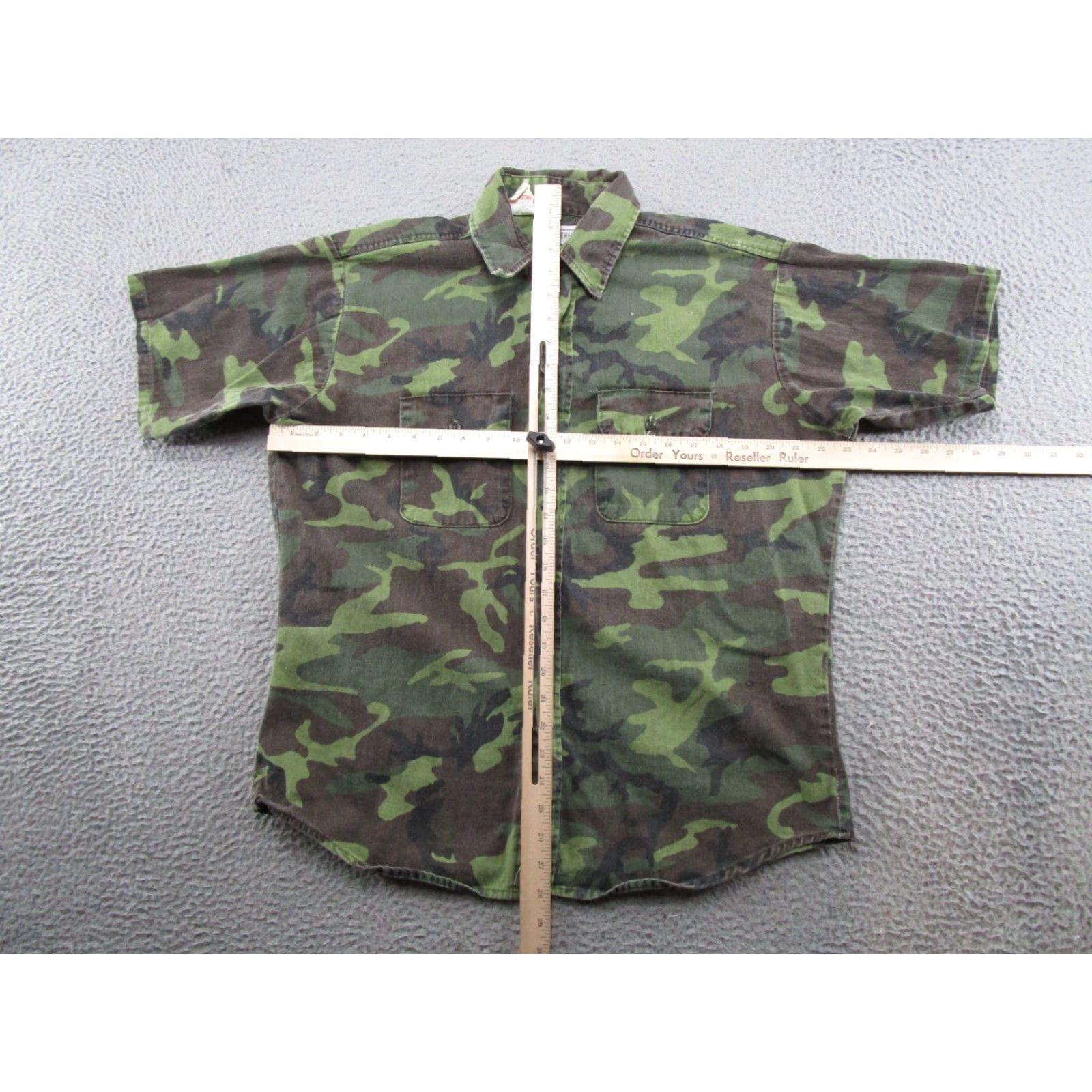 Vintage VTG Five Brothers Shirt Mens L Green Camouflage Short Sleeve Shirt Made in USA Size US L / EU 52-54 / 3 - 4 Thumbnail
