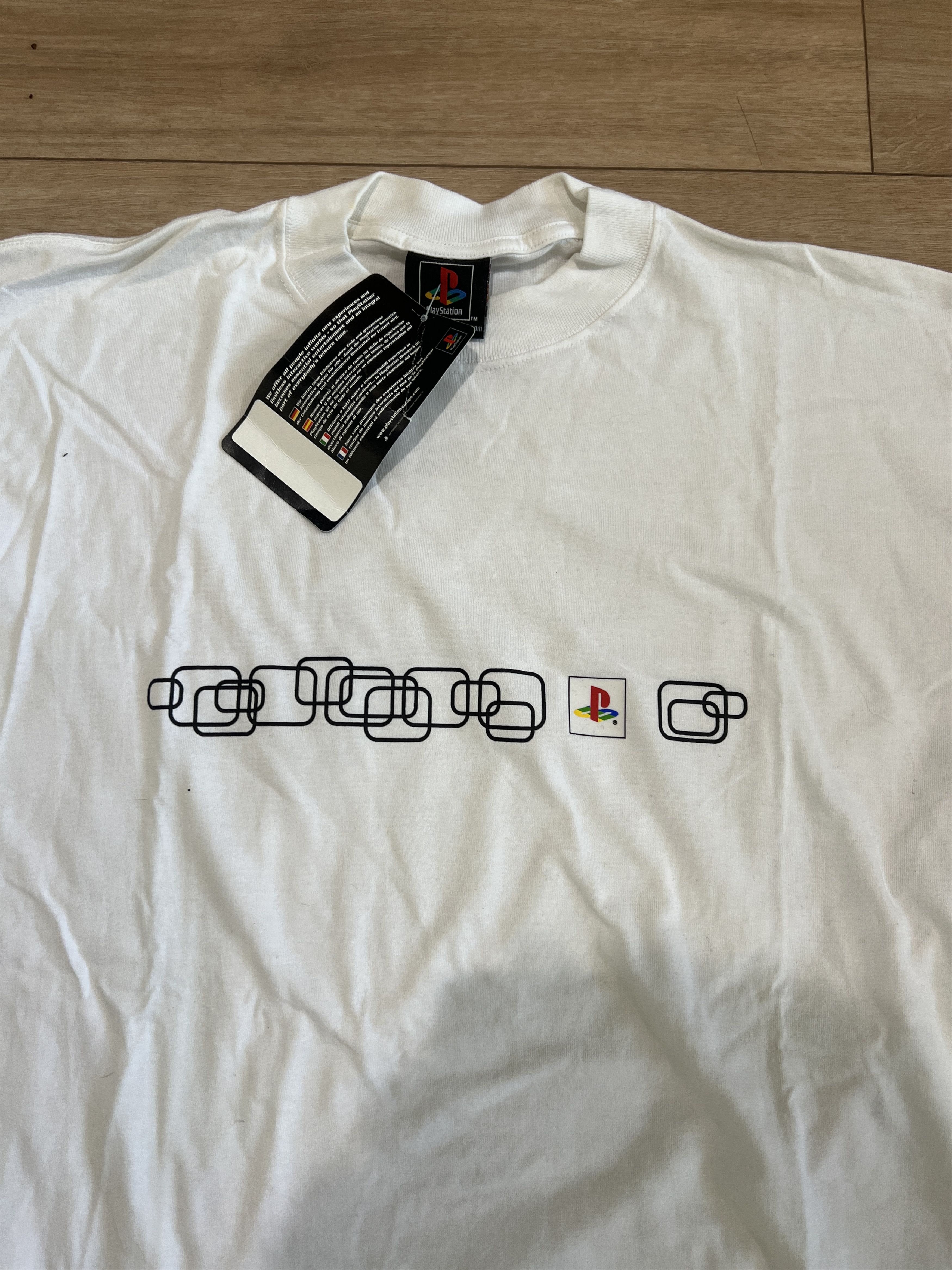 Playstation NWT Vintage PlayStation 1 White EU T-Shirt - Size XL Size US XL / EU 56 / 4 - 2 Thumbnail