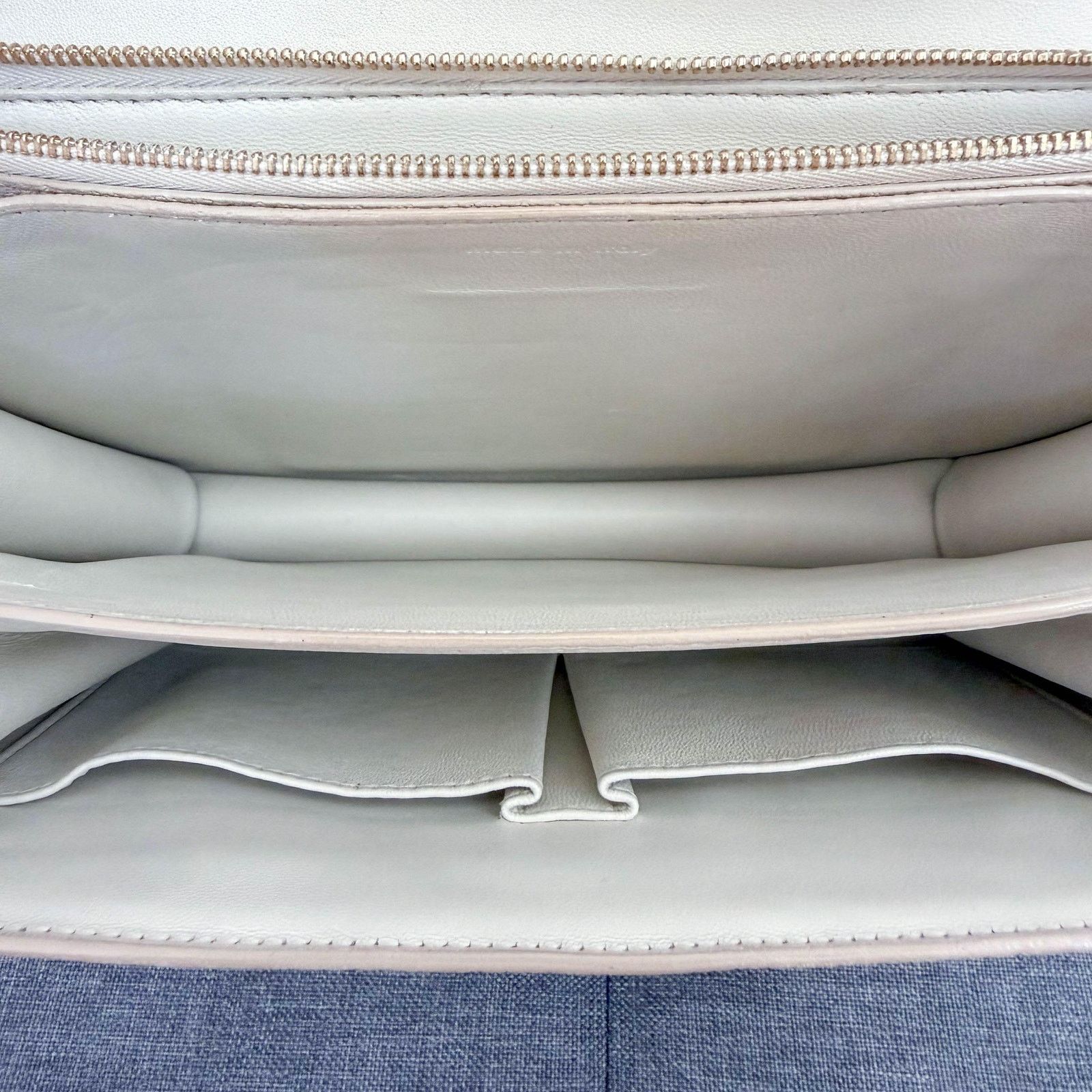 Celine Authentic Celine Classic Box Leather Shoulder Bag Size ONE SIZE - 11 Thumbnail
