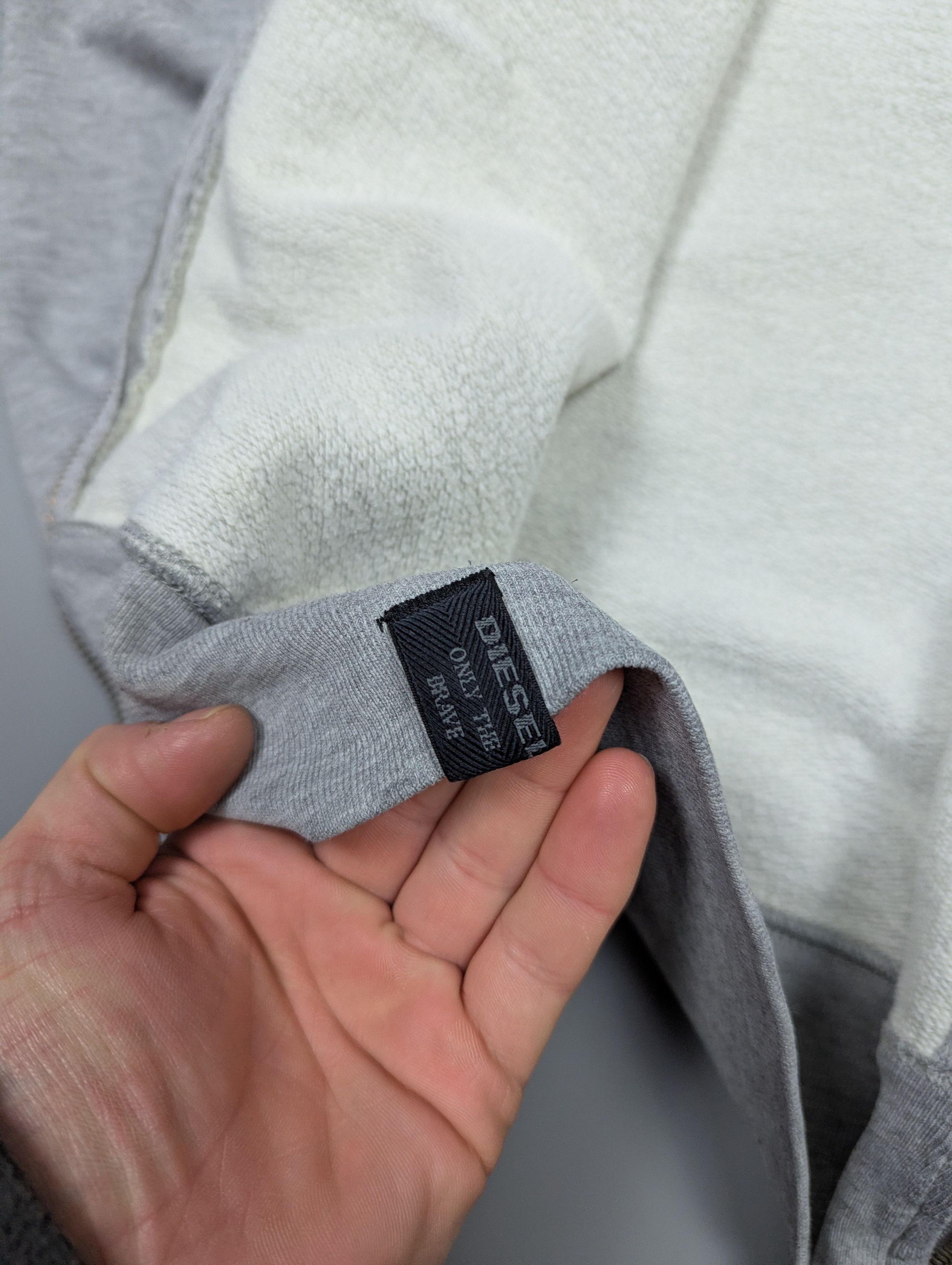 Diesel Diesel Archive Y2K Grey Zip Up Hoodie Minimalist Sleeve Size US M / EU 48-50 / 2 - 13 Thumbnail