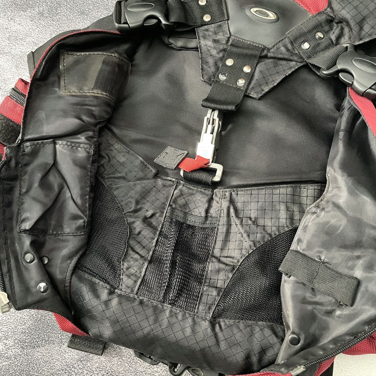 Oakley Vintage 00's Oakley Tactical gear Bagpack Size ONE SIZE - 4 Thumbnail