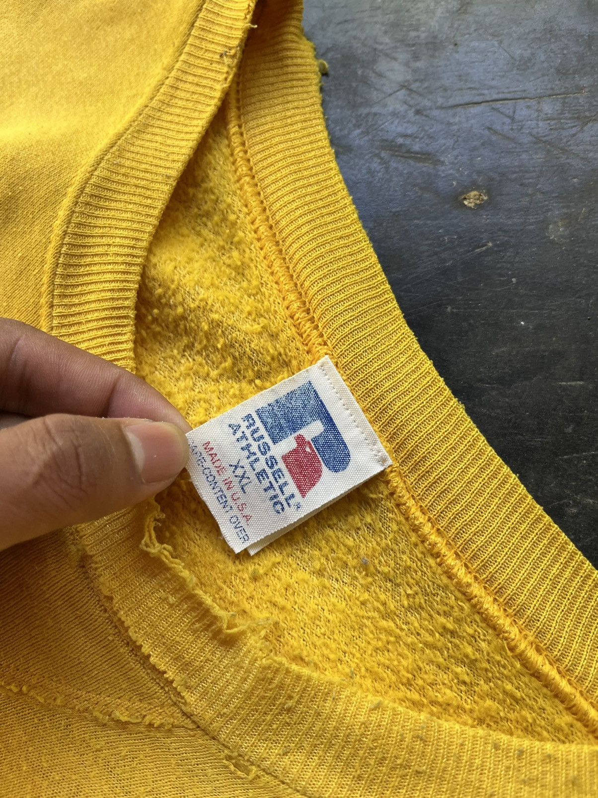 Vintage Vintage Russel Athletic Sun Faded Distressed Crewneck Size US XXL / EU 58 / 5 - 9 Thumbnail