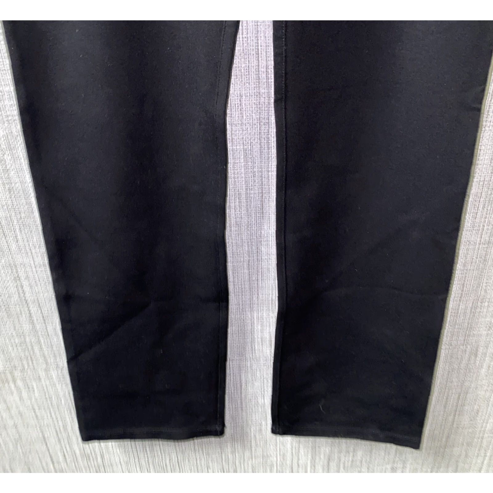 Vintage Betabrand Womens Athletic Pants Pants M Petite Black Rayon Blend Athletic Pants Womens M Petite Black Rayon Blend Size 32" / US 10 / IT 46 - 3 Thumbnail