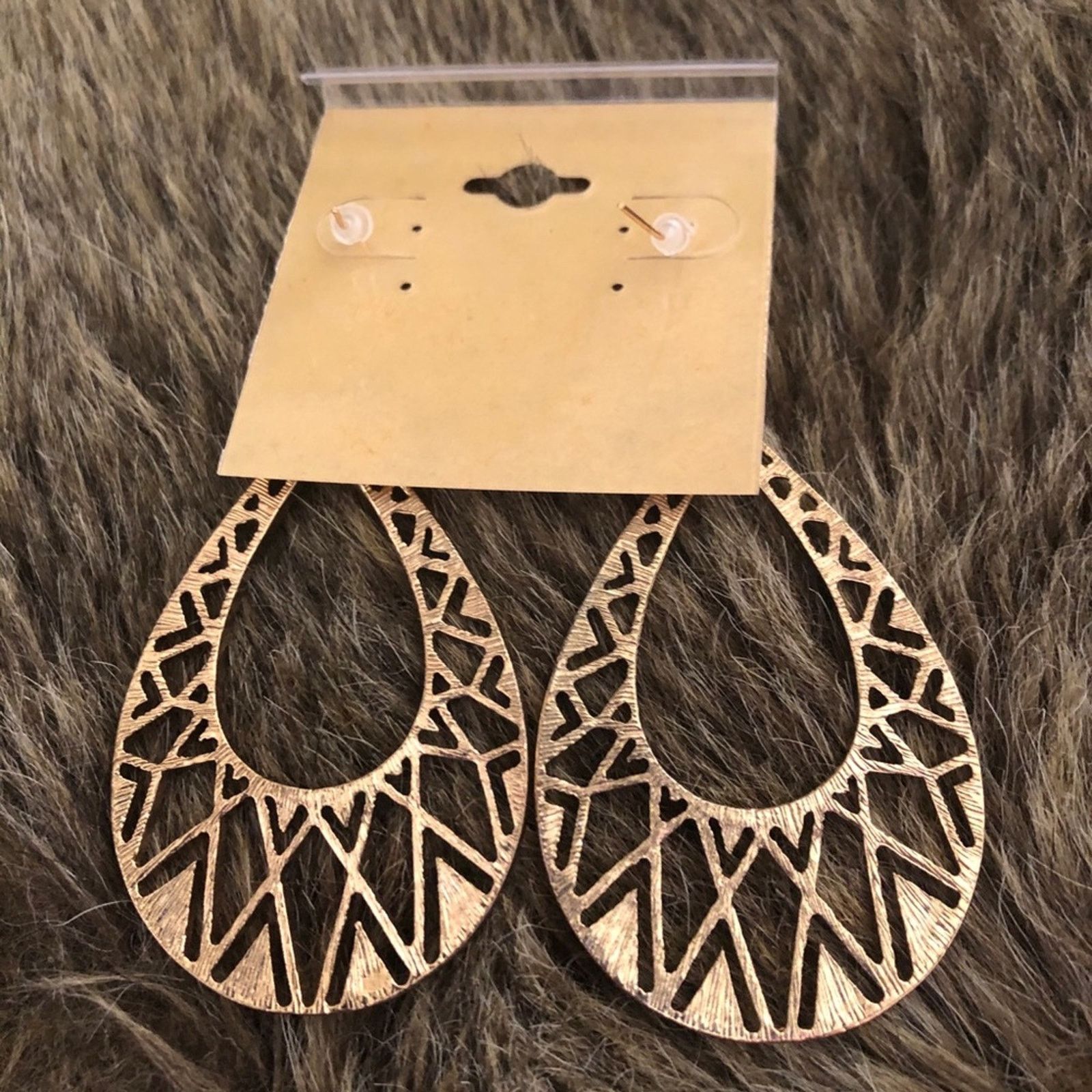 Vintage Vintage gold tone large statement earrings Size ONE SIZE - 3 Thumbnail