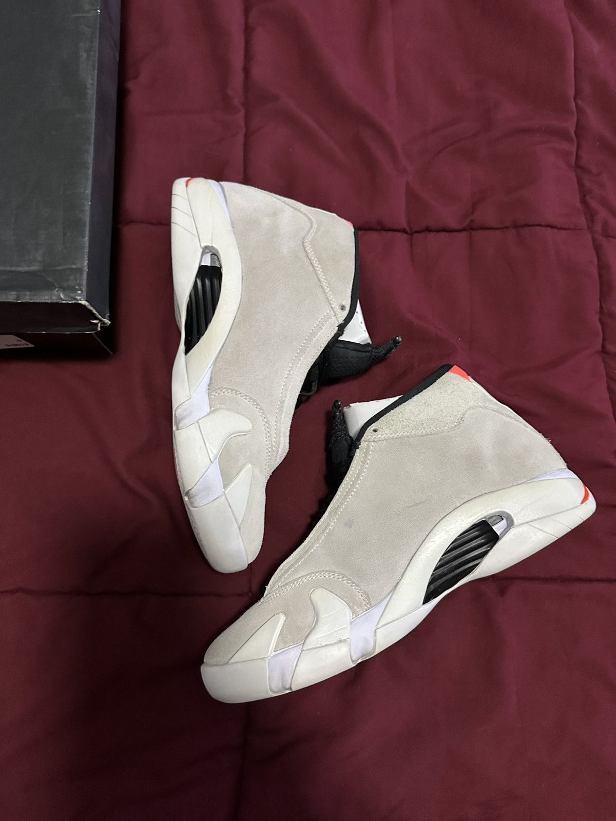 Jordan Brand Jordan 14 Desert sand 🦂 Size US 9 / EU 42 - 3 Thumbnail