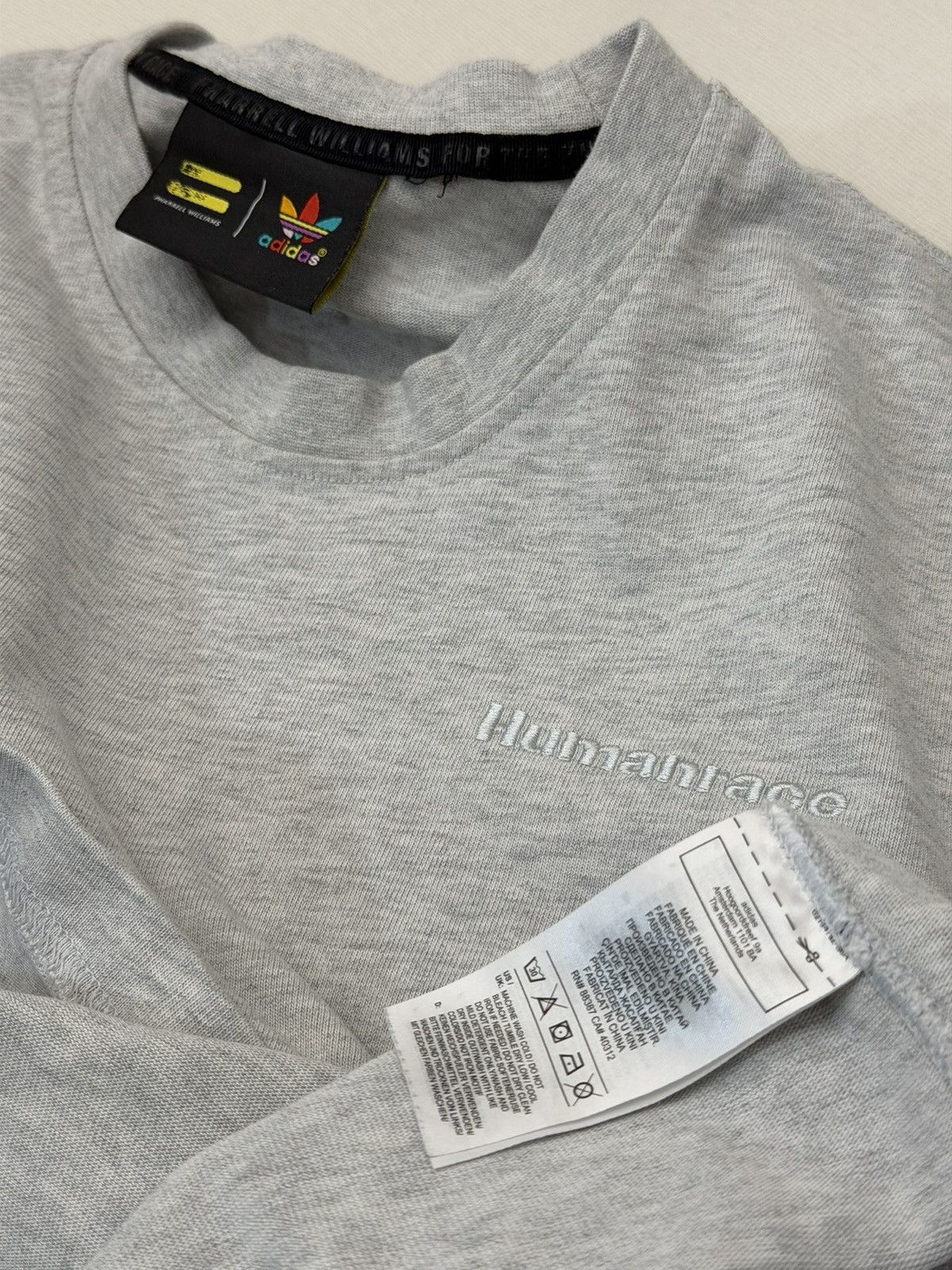 Adidas × Pharrell Adidas Pharrell Williams Human Race Heavyweight Tee Light M Size US M / EU 48-50 / 2 - 9 Thumbnail
