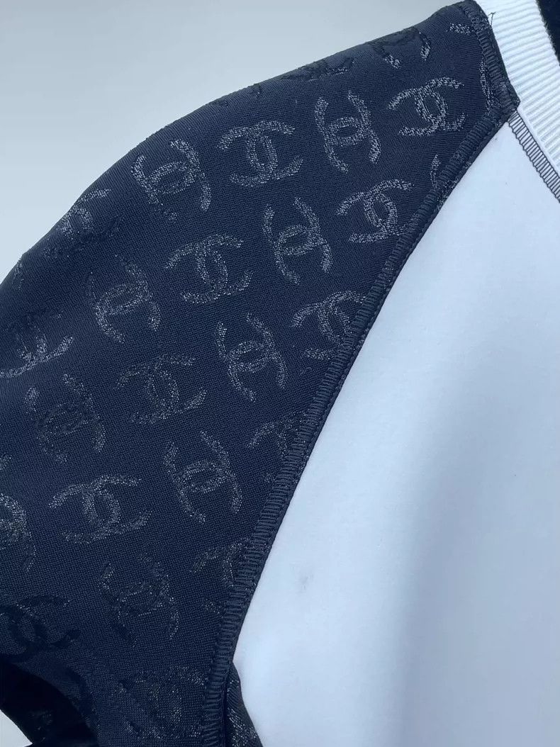 Chanel Chanel Black and White Logo Short Sleeve TShirt -2505 Size US S / EU 44-46 / 1 - 6 Thumbnail
