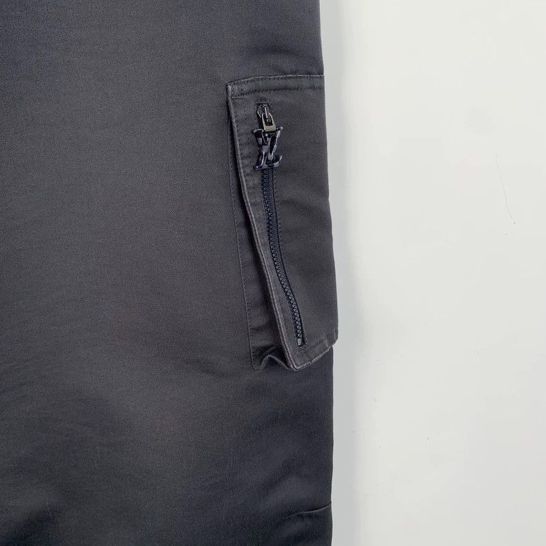 Louis Vuitton Louis Vuitton Grey logo pocket overalls slacks pants Size US 40 / EU 56 - 4 Thumbnail