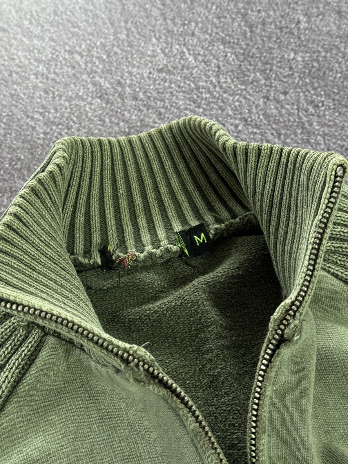 Japanese Brand 00s Japanese Brand Y2K Distressed Zip-Up Sweater Size M / US 6-8 / IT 42-44 - 9 Thumbnail