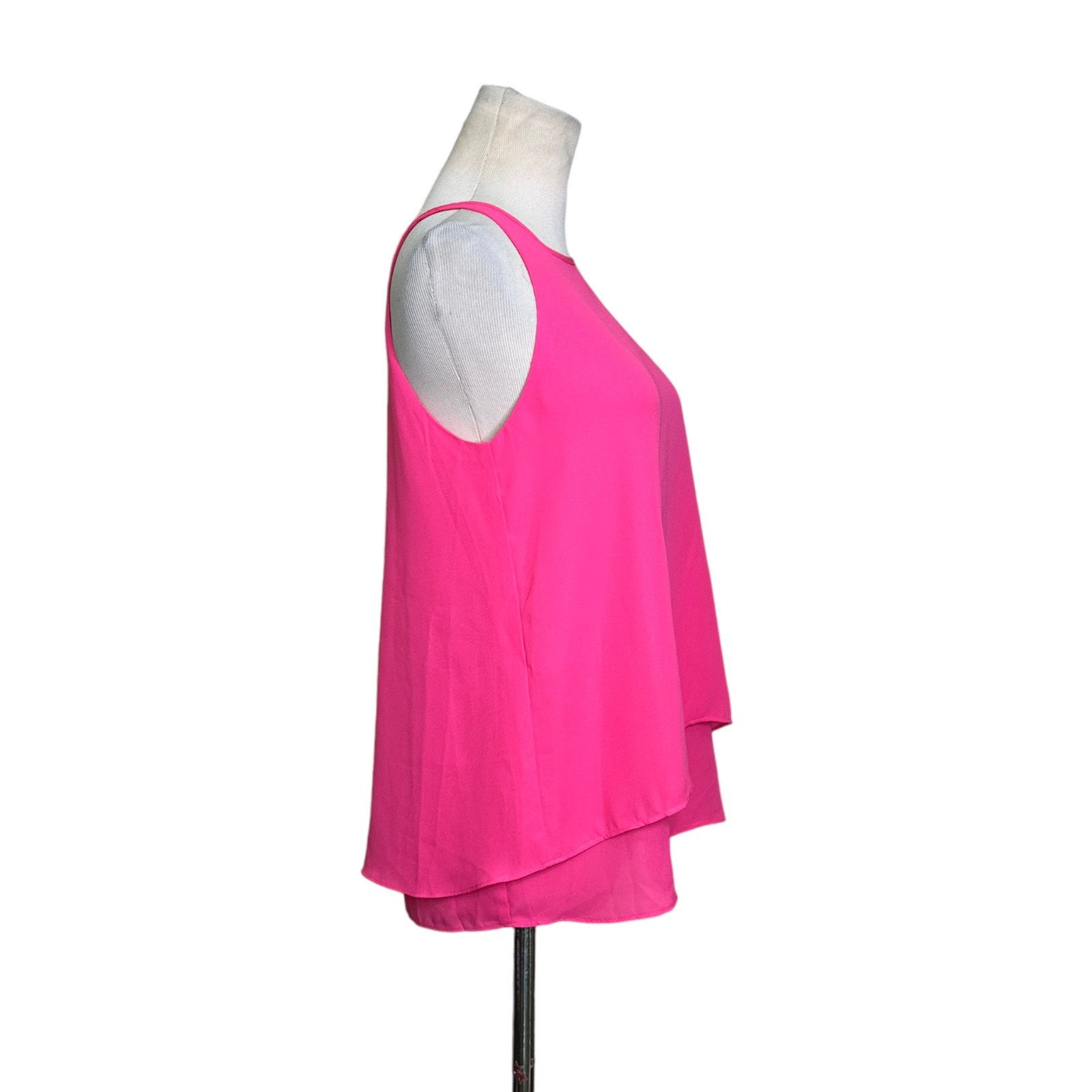 Cynthia Rowley Cynthia Rowley Barbie pink layered sleeveless blouse size XS Size XS / US 0-2 / IT 36-38 - 2 Thumbnail