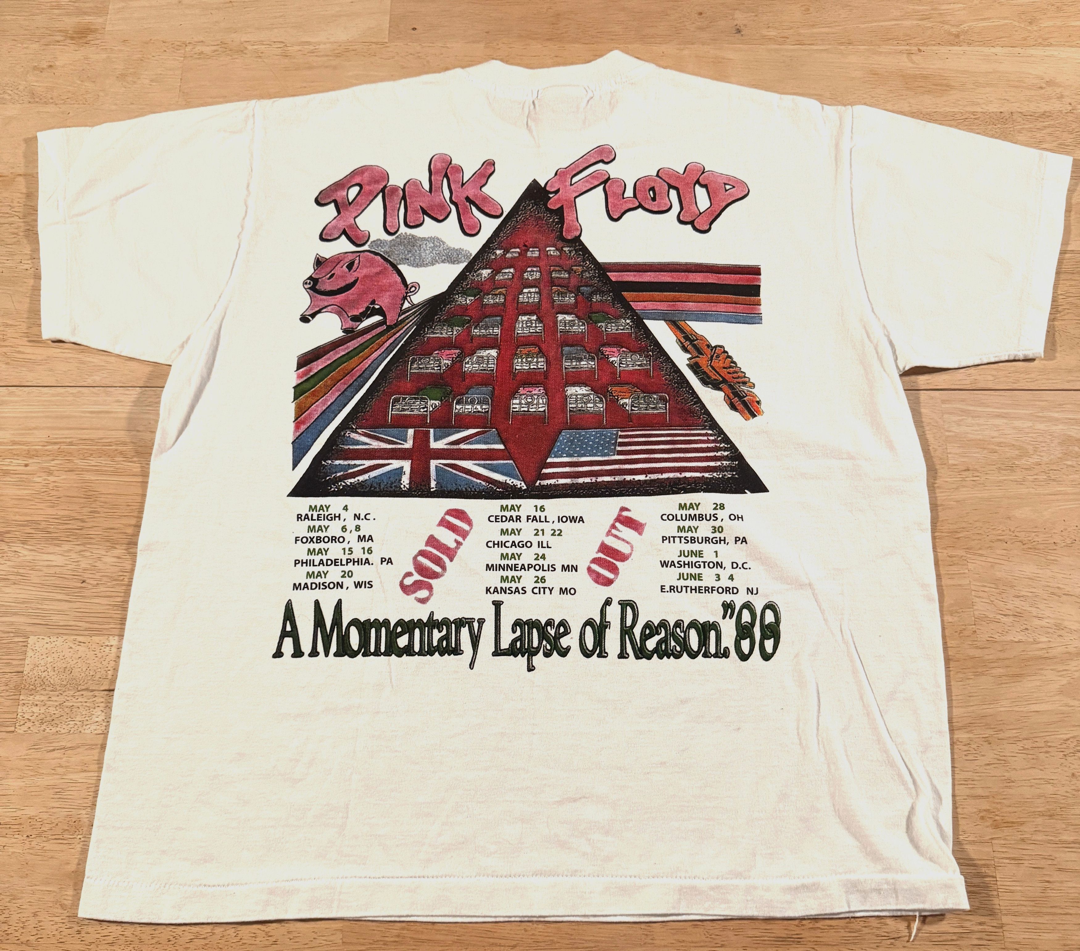 Vintage Pink Floyd Momentary Lapse Of Reason XL 1988 Vintage Shirt Size US XL / EU 56 / 4 - 3 Thumbnail