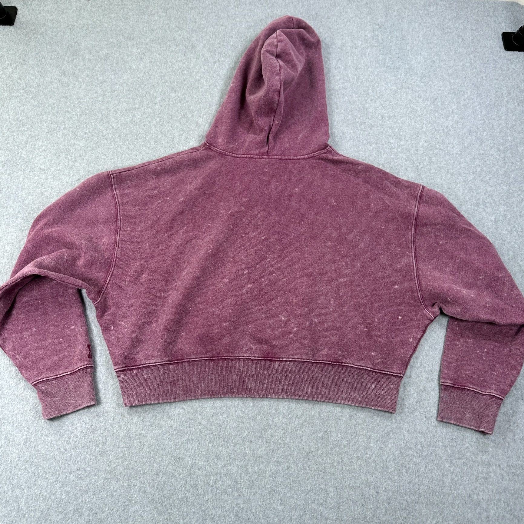 Victoria's Secret Victoria's Secret Pink Pullover Hoodie Purple Women's XS Crop Long Sleeve Hoodie Size XS / US 0-2 / IT 36-38 - 2 Thumbnail
