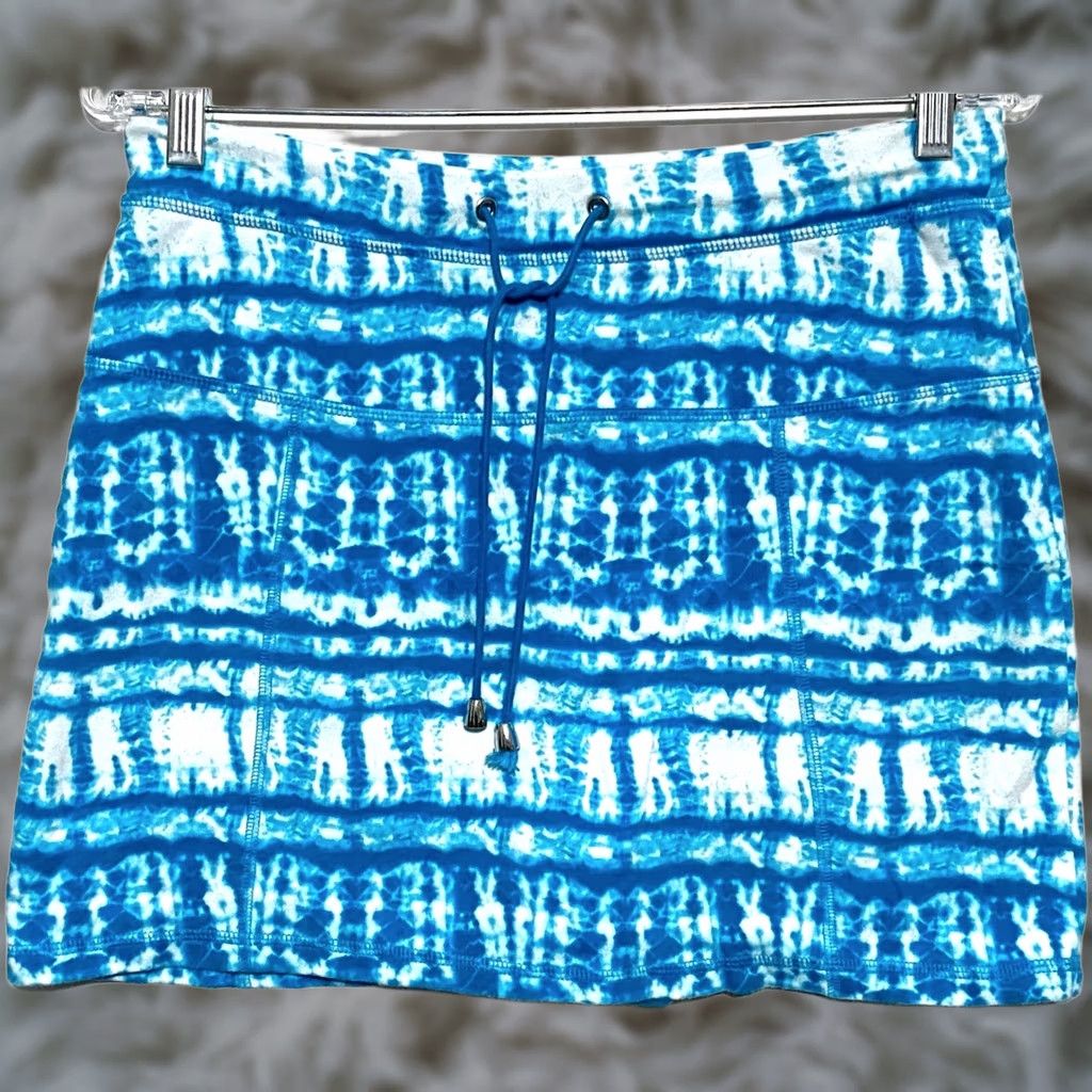 Jones New York Jones New York Sport Skort M Blue Tie Dye Athleisure Beachy Coastal Womens Size 32" / US 10 / IT 46 - 1 Thumbnail