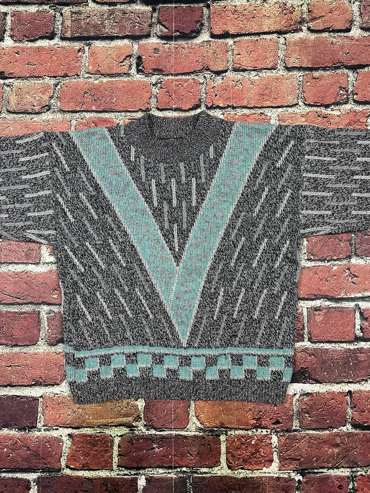 Vintage Vintage Forum Wool Blend Sweater Geometric Mock Neck Italy Size US S / EU 44-46 / 1 - 3 Thumbnail