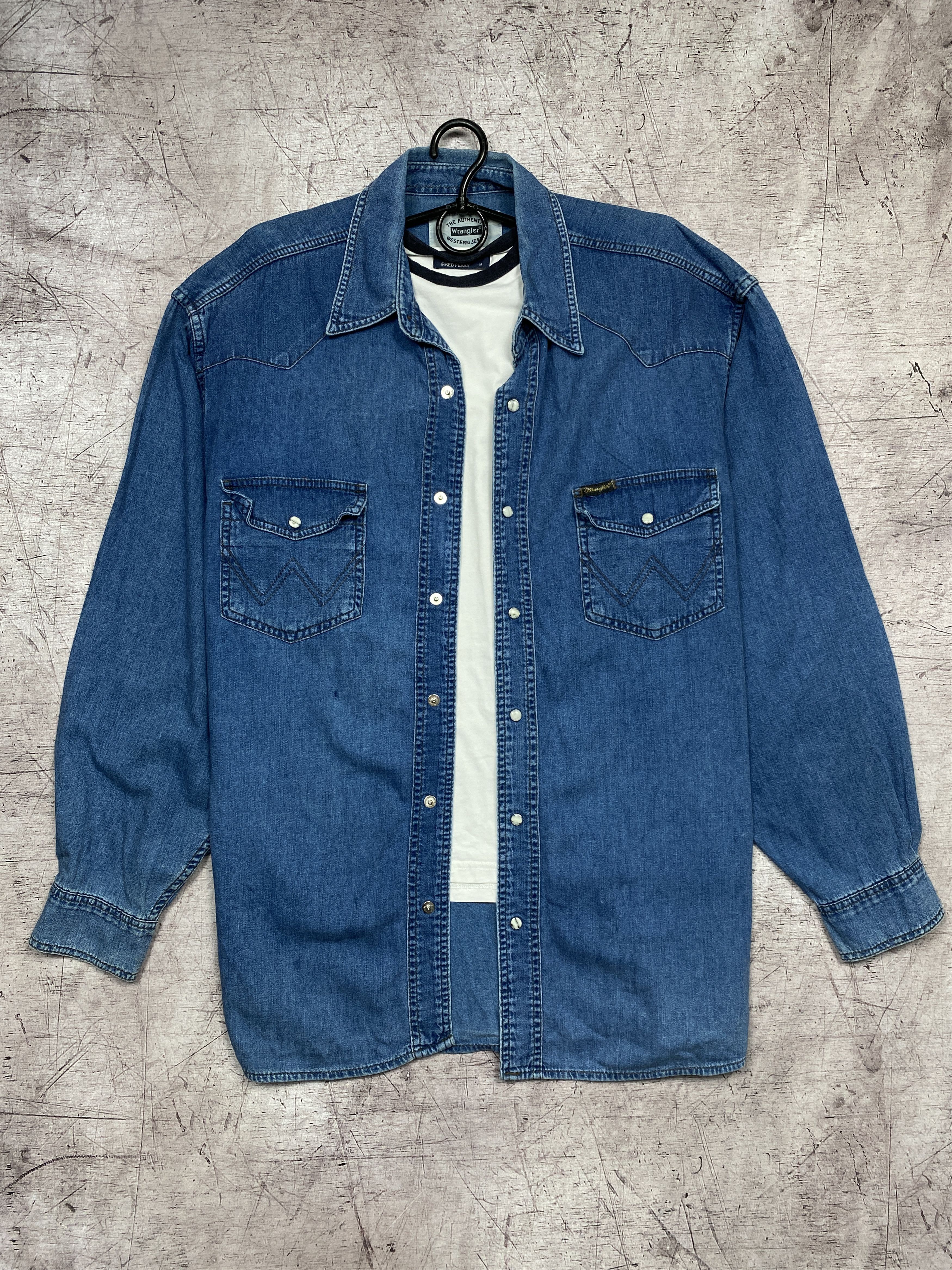 Wrangler Wrangler Vintage Mens Denim Shirt Size US XL / EU 56 / 4 - 1 Thumbnail