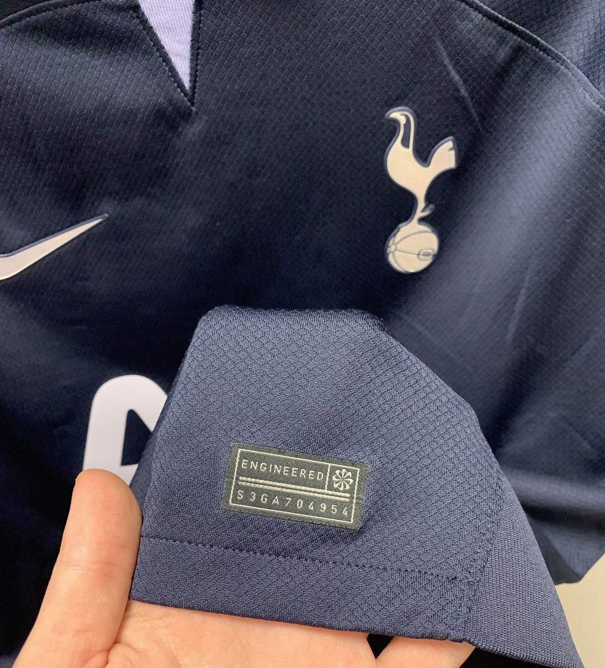 Nike Tottenham Hotspur’s Nike soccer jersey L sz AIA ( Kane Son) Size US L / EU 52-54 / 3 - 6 Thumbnail