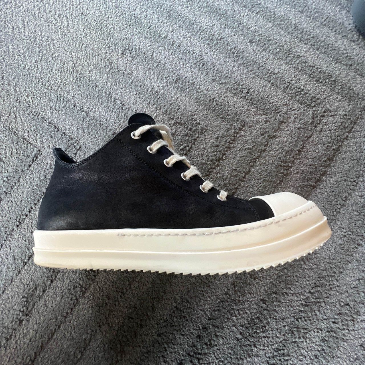 Rick Owens Rick Owens Low Mainline Ramones Nubuck Size US 9.5 / EU 42-43 - 1 Thumbnail
