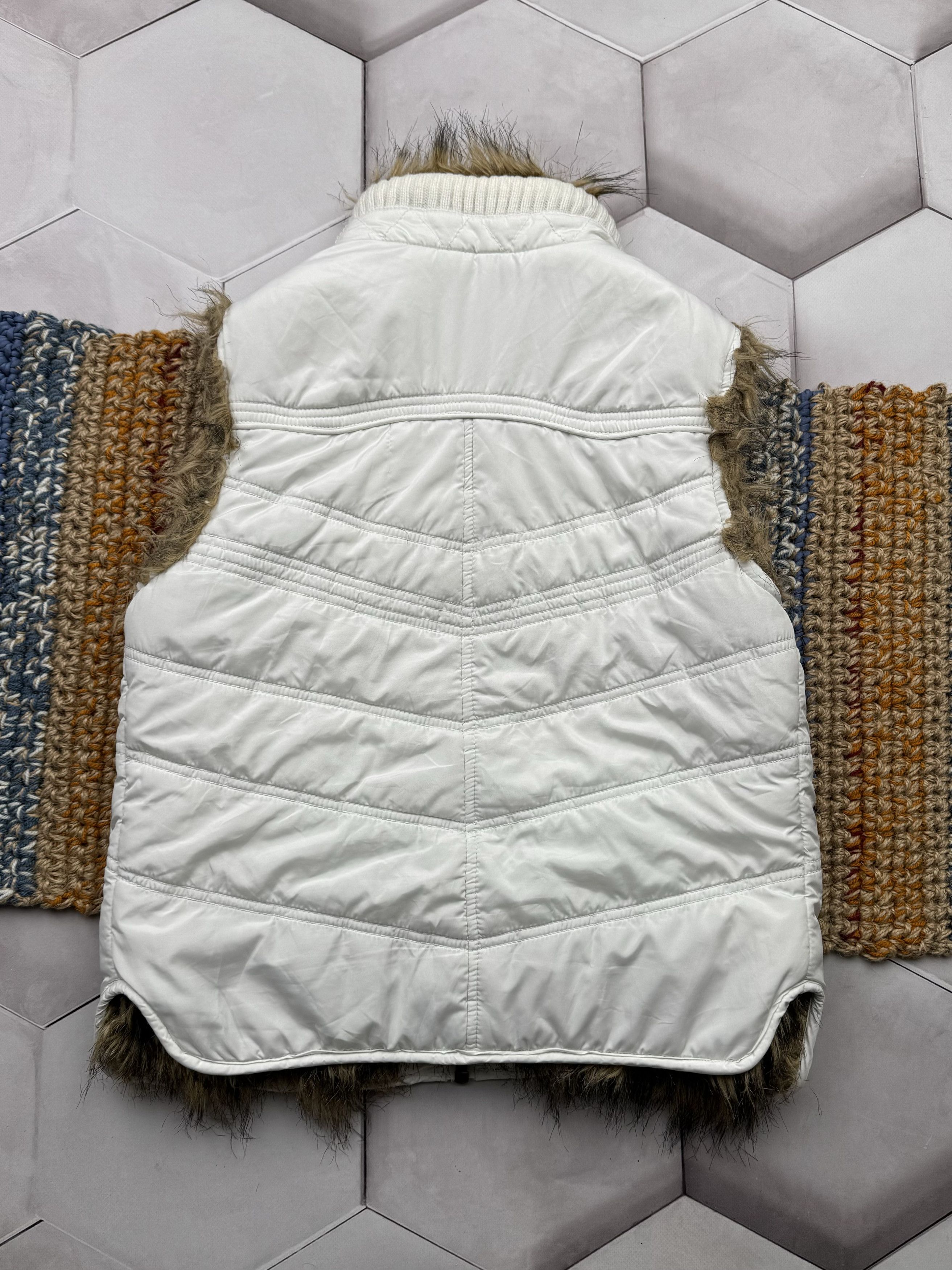 Japanese Brand Vintage Vest With Faux Fur Details (E4) Size S / US 4 / IT 40 - 3 Thumbnail