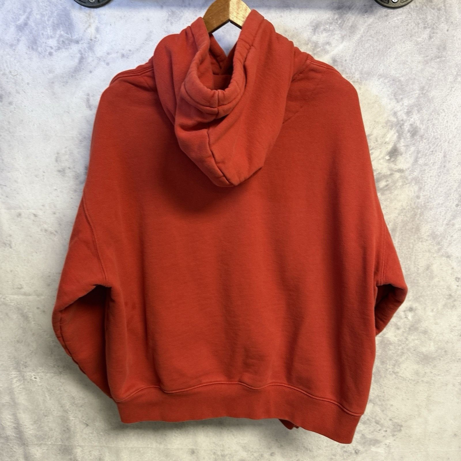 H&M H&M Hoodie Mens Medium 25x23.5 Oversized Red Orange Baggy Size US M / EU 48-50 / 2 - 3 Thumbnail
