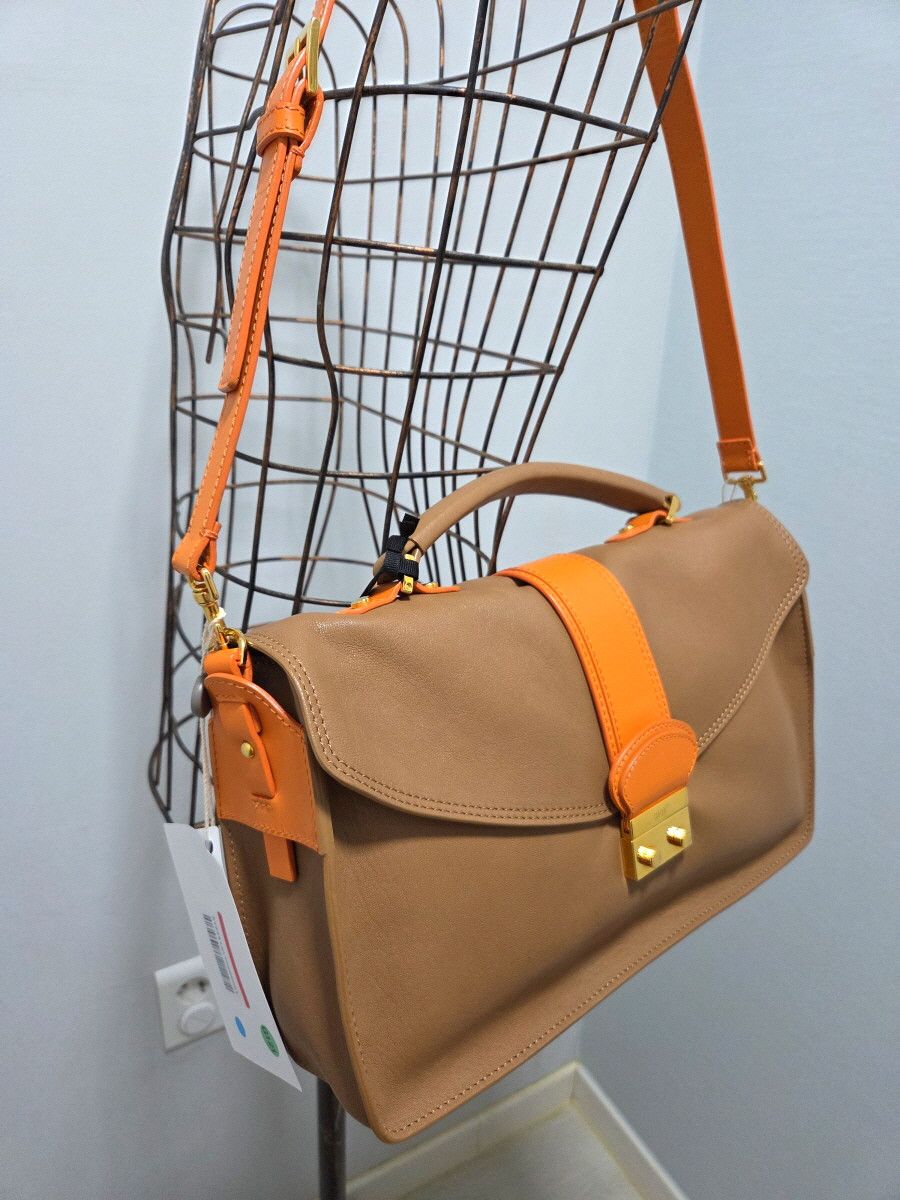 Valentino red valentino two tone leather handbag Size ONE SIZE - 3 Thumbnail
