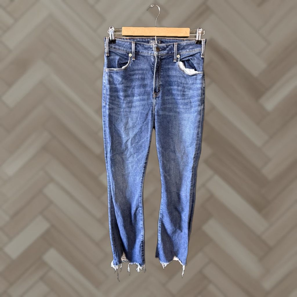 Abercrombie & Fitch Abercrombie & Fitch Jeans Blue Straight Denim Distressed Size 27/6 Womens Size 27" / US 4 / IT 40 - 1 Thumbnail