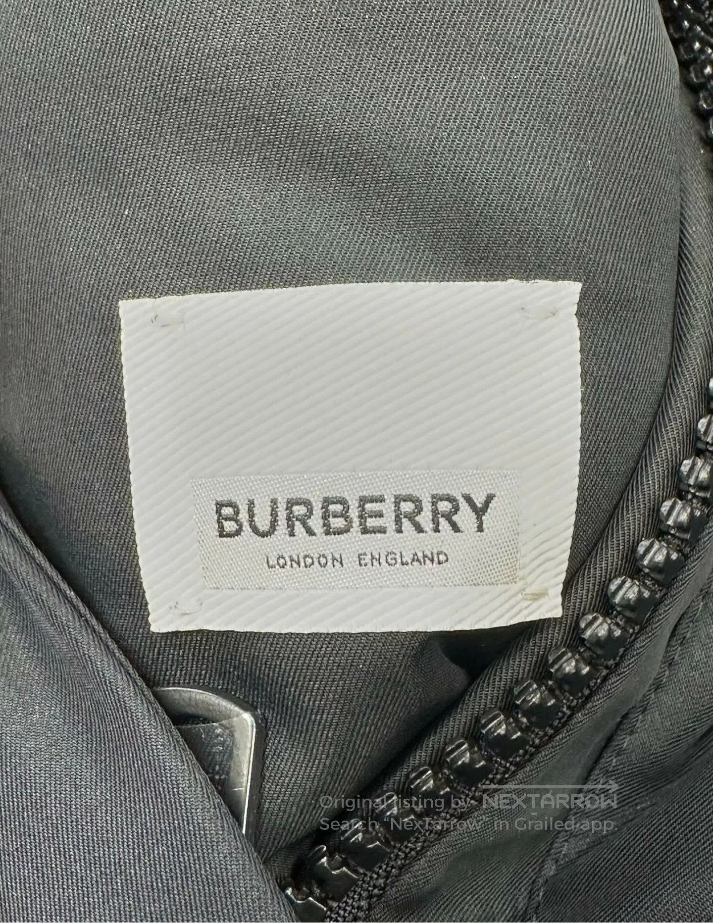 Burberry Burberry Classic checkered emblem logo double-sided down j Size XS / US 0-2 / IT 36-38 - 5 Thumbnail
