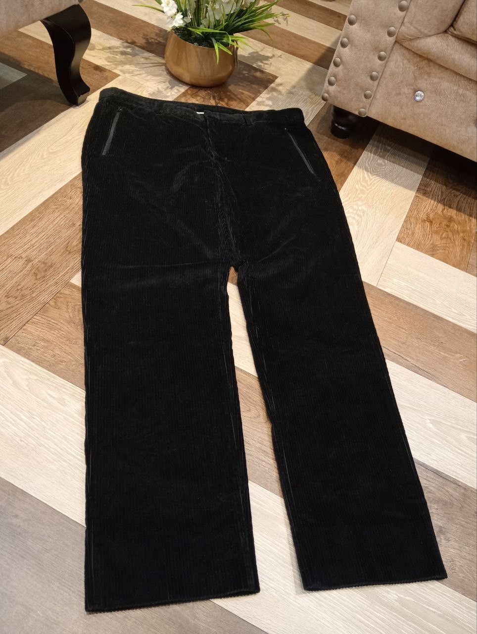 Emporio Armani EMPORIO ARMANI MATT LINE BLACK CORDUROY PANTS Size US 38 / EU 54 - 3 Thumbnail