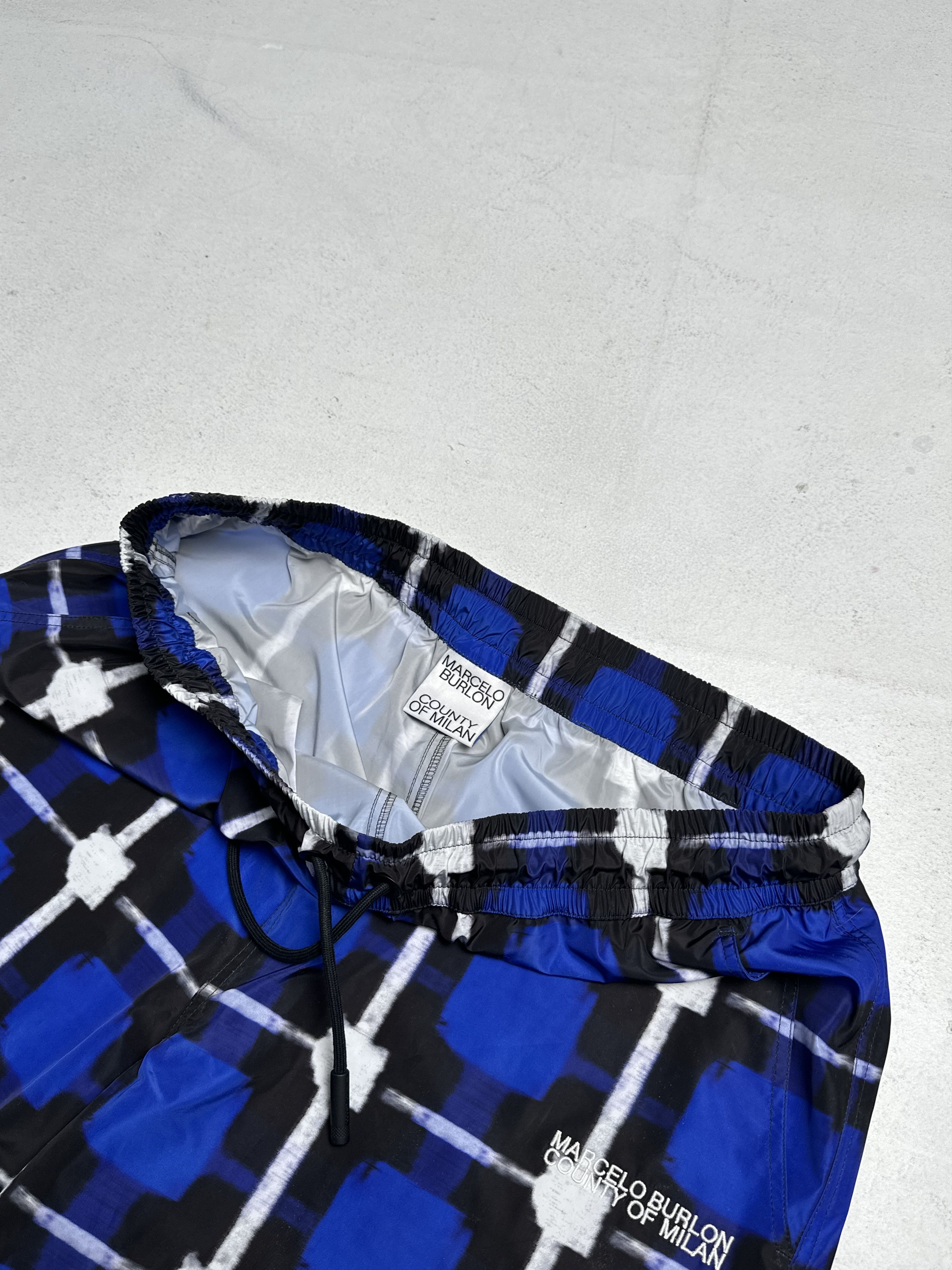 Marcelo Burlon Marcelo Burlon country of milan pants nylon tranformer Size US 34 / EU 50 - 5 Thumbnail