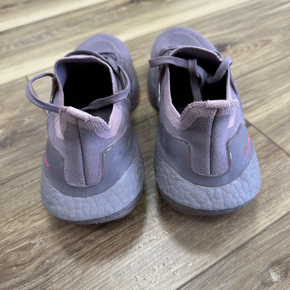 Adidas Women’s Adidas Ultraboost 22 Legacy Purple, GX5586, Size 7.5 Size US 7.5 / IT 37.5 - 5 Thumbnail