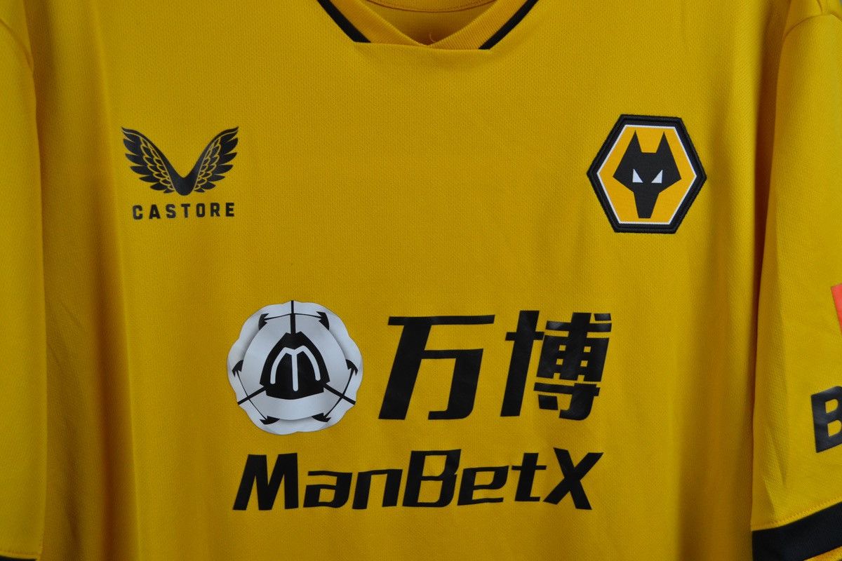 Other Wolverhampton Wanderers 2021 2022 soccer football jersey Size US XXL / EU 58 / 5 - 4 Thumbnail