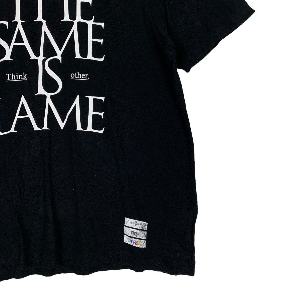 Uniqlo PHARREL WILLIAM THE SAME IS LAME TEES #0322-C14 Size US M / EU 48-50 / 2 - 5 Thumbnail