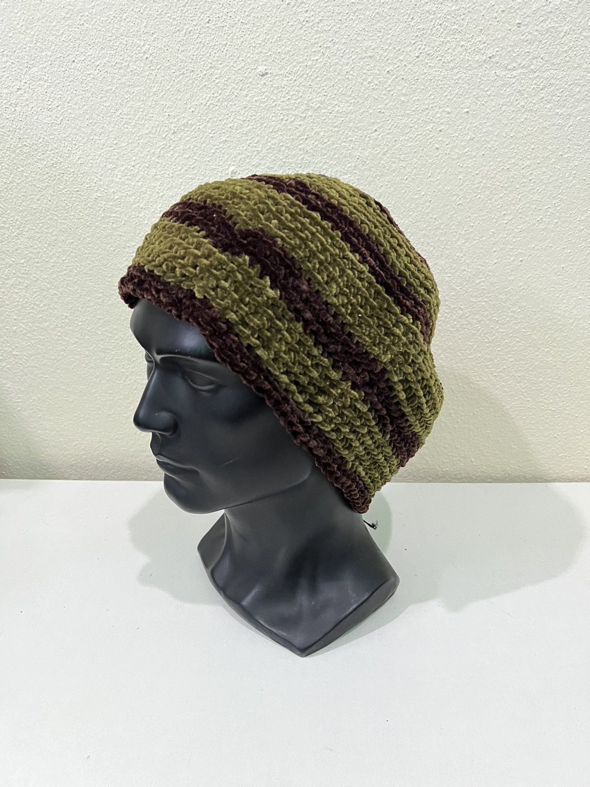Japanese Brand Japanese Brand Handmade Knitted Beanie Hats Size ONE SIZE - 3 Thumbnail