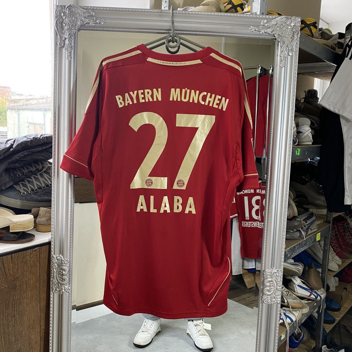 Adidas Alaba Bayern Munich 21 Home Jersey Size US L / EU 52-54 / 3 - 1 Thumbnail