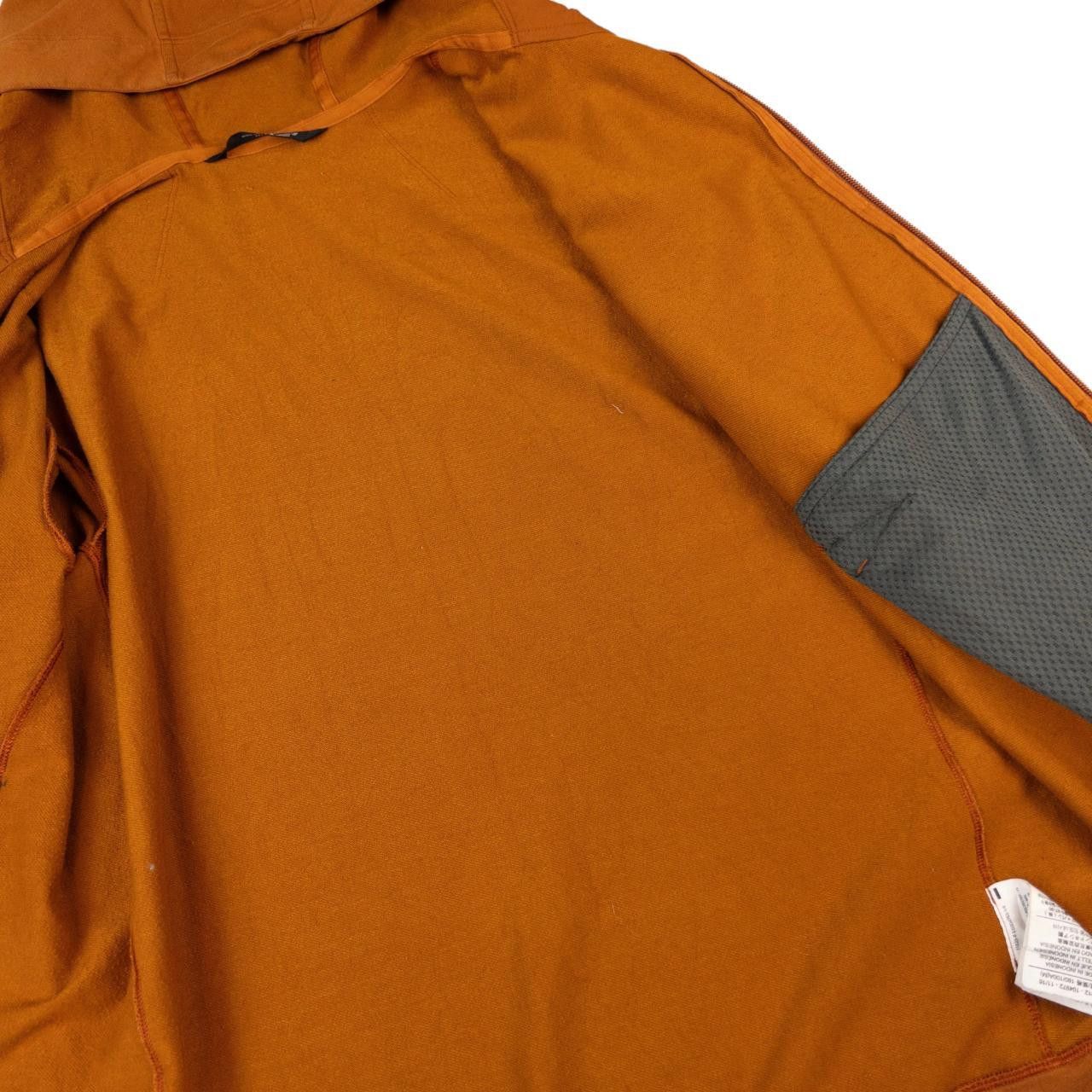 Arc'teryx Vintage Arcteryx Zip Up Hoodie Size M Size US M / EU 48-50 / 2 - 6 Thumbnail