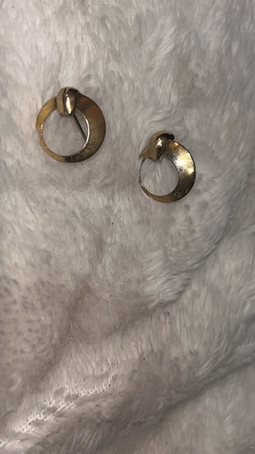 The Unbranded Brand Women's Unbranded Gold Tone Hoop Earrings One Size Size ONE SIZE - 2 Thumbnail