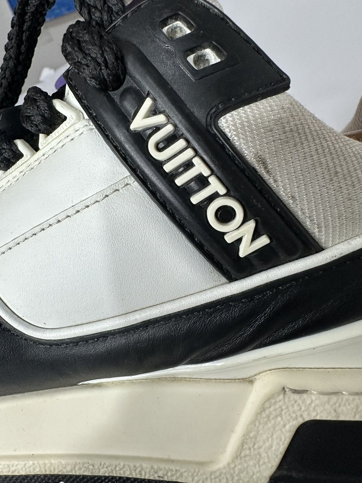 Louis Vuitton Louis Vuitton Black And White Maxi Trainer Sneakers. Size US 6 / EU 39 - 10 Thumbnail