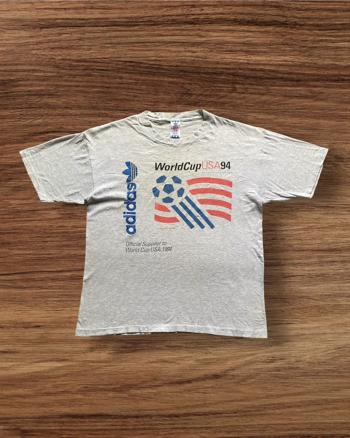Adidas Vintage Adidas Fifa World Cup USA 1994 T-Shirt Size US L / EU 52-54 / 3 - 1 Thumbnail