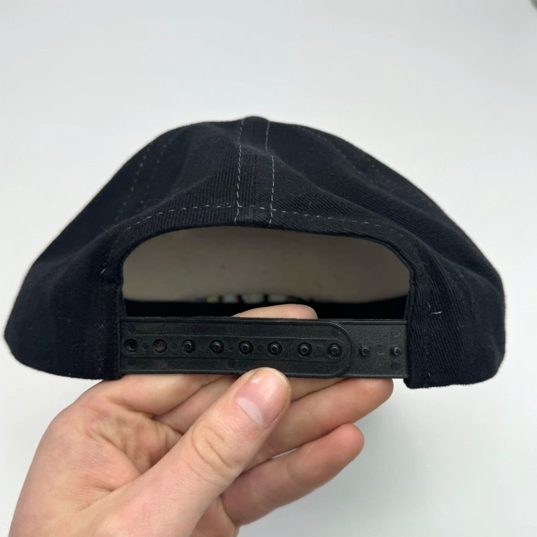American Needle VINTAGE American Needle Chicago Blackhawks Snapback Hat Adjustable Black 90s NHL Retro Size ONE SIZE - 6 Thumbnail