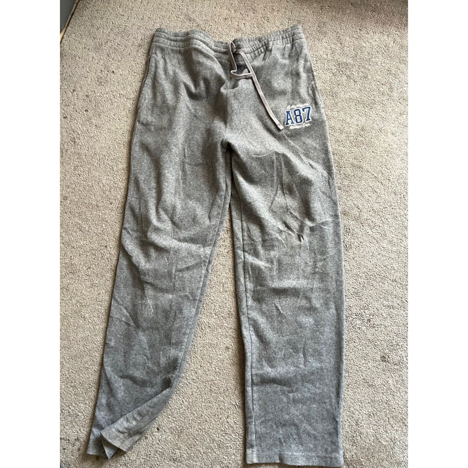 Vintage Aéropostale Men's Gray Fleece Sweatpants 1987 Graphic Size L Drawstring Sweatpants Gray Mens L New title Size US 33 - 2 Thumbnail